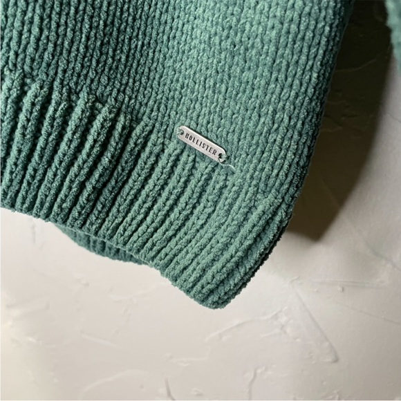 Hollister Sage Green Chenille Knit Crewneck Sweater Women’s Size M Drop Shoulder - Picture 5 of 6